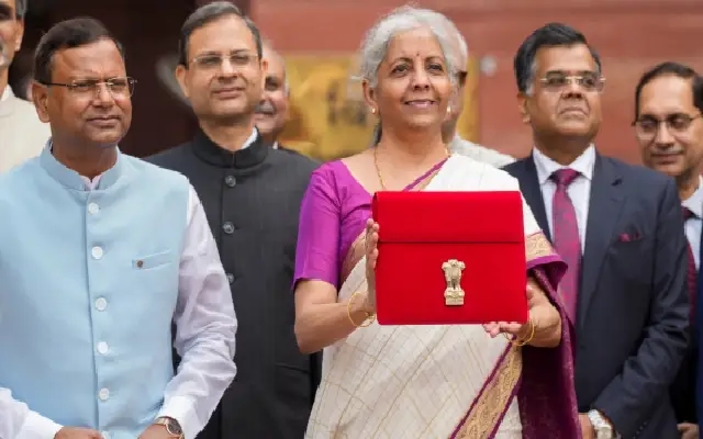 ನಿರ್ಮಲಾ ಸೀತಾರಮನ್‌ ಅವರ ಬಜೆಟ್ ವಿತ್ತೀಯ ಶಿಸ್ತು ಮತ್ತು ವಿಕಸಿತ ಭಾರತಕ್ಕೆ ದಾರಿ - News Karnataka