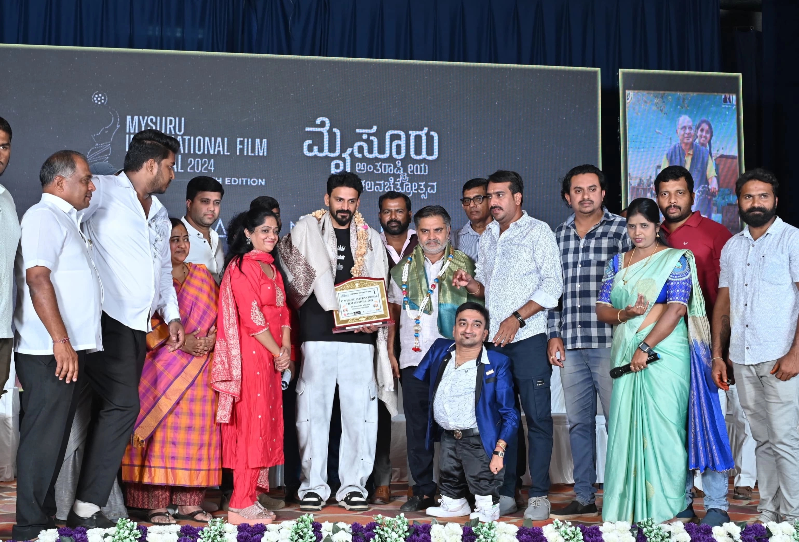 ಹೊಸ ಕಲಾವಿದರನ್ನು ಪ್ರೋತ್ಸಾಹಿಸಬೇಕು: ನಟ ಡಾಲಿ ಧನಂಜಯ್ - News Karnataka