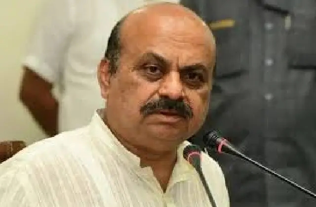 ರಾಜ್ಯದಲ್ಲಿ ಆಡಳಿತ ಯಂತ್ರ ಸಂಪೂರ್ಣ ಸ್ಥಗಿತಗೊಂಡಿದೆ: ಬೊಮ್ಮಾಯಿ - News Karnataka