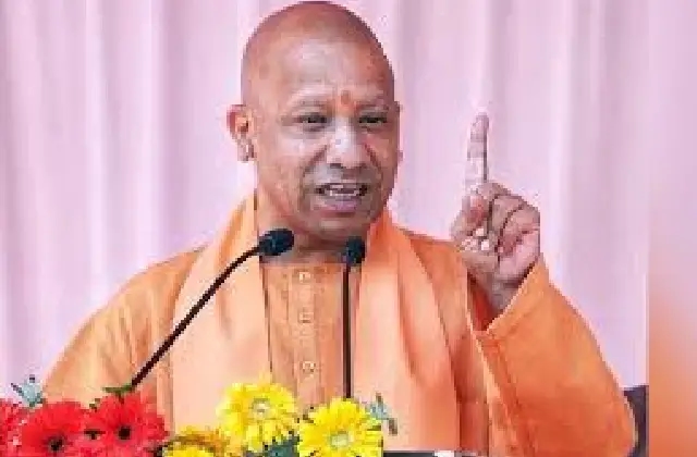 ನಾವು ಒಗ್ಗಟ್ಟಾಗಿರಬೇಕು, ಇಲ್ಲದಿದ್ದರೆ ನಮ್ಮನ್ನು ಕತ್ತರಿಸಲಾಗುತ್ತದೆ: ಯೋಗಿ ಆದಿತ್ಯನಾಥ್ - News Karnataka