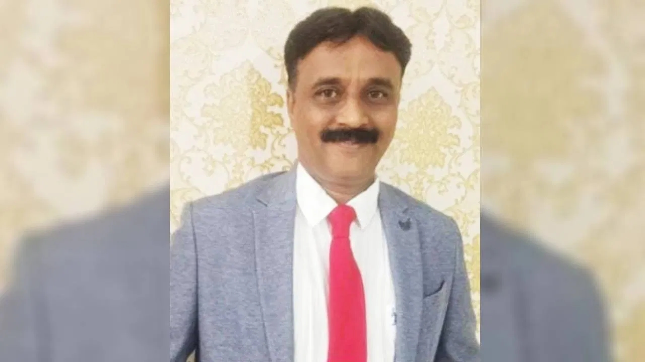 ಕರ್ನಾಟಕದ ಇಬ್ಬರು ಶಿಕ್ಷಕರಿಗೆ ರಾಷ್ಟ್ರ ಮಟ್ಟದ ಉತ್ತಮ ಶಿಕ್ಷಕ ಪ್ರಶಸ್ತಿ ಗರಿ - News Karnataka