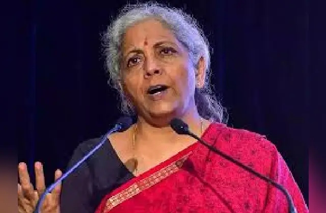 ಕೇಂದ್ರ ಸಚಿವೆ ನಿರ್ಮಲಾ ಸೀತಾರಾಮನ್‌ ಸೇರಿದಂತೆ ಹಲವರ ವಿರುದ್ಧ ಎಫ್‌ಐಆರ್‌ ದಾಖಲು - News Karnataka