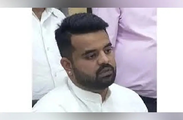 ಪ್ರಜ್ವಲ್ ರೇವಣ್ಣ ಜಾಮೀನು ಅರ್ಜಿ ವಿಚಾರಣೆ ಸೆ.5ಕ್ಕೆ ಮುಂದೂಡಿಕೆ - News Karnataka