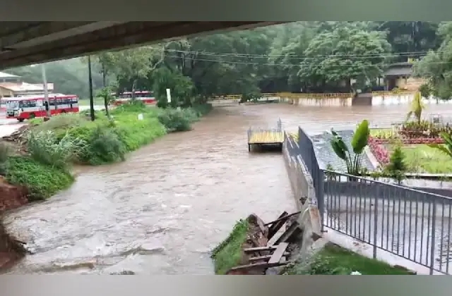 ಕೊಡಗು ಜಿಲ್ಲೆಯಲ್ಲೂ ವರುಣನ ಅಬ್ಬರ: 2 ದಿನ‌ ರೆಡ್ ಅಲರ್ಟ್ ಘೋಷಣೆ - News Karnataka