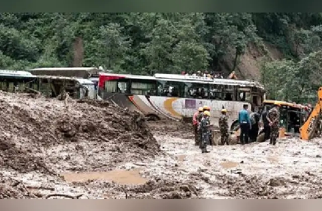 ನೇಪಾಳದಲ್ಲಿ ಪ್ರವಾಹ: ಭಾರತೀಯರ ರಕ್ಷಣೆಗೆ ಮುಂದಾದ ಕೇಂದ್ರ ಸರ್ಕಾರ - News Karnataka