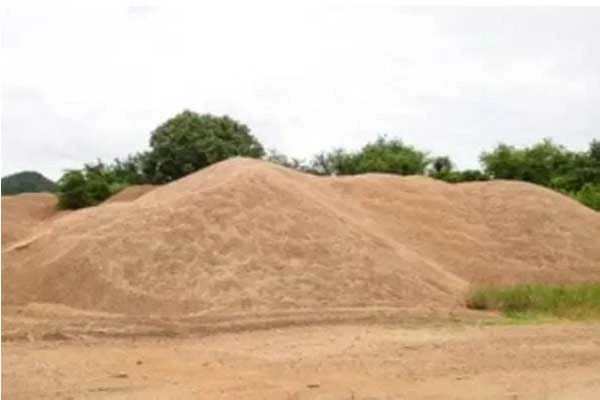 ಮಂಗಳೂರು: ಅಕ್ರಮ ಮರಳು ಸಾಗಾಟ, ಆರೋಪಿ ಪೊಲೀಸರ ವಶಕ್ಕೆ - News Karnataka