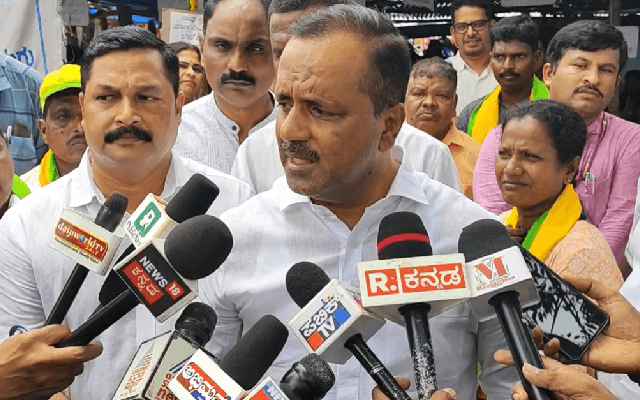 ವಯನಾಡು ಭೂಕುಸಿತ; ಖೇದ ವ್ಯಕ್ತಪಡಿಸಿದ ವಿಧಾನಸಭಾ ಸ್ಪೀಕರ್ ಯುಟಿ ಖಾದರ್ - News Karnataka