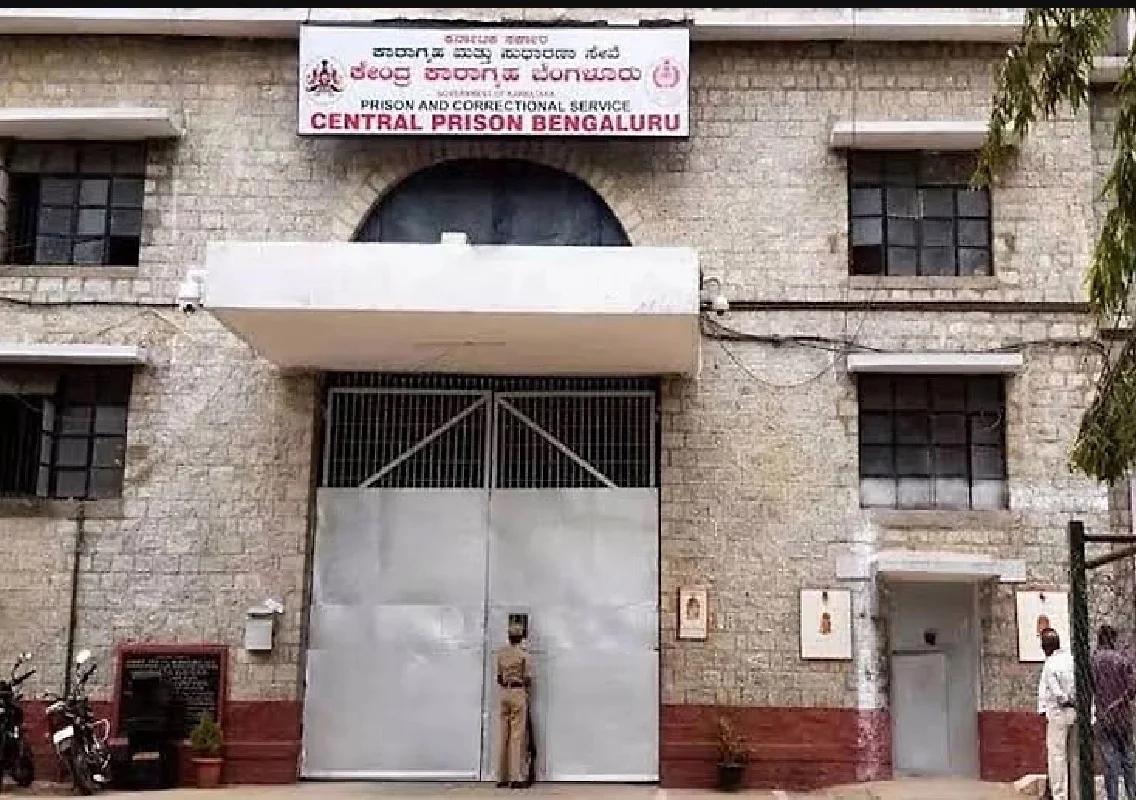 ಪರಪ್ಪನ ಅಗ್ರಹಾರ ಜೈಲಿನ ಮೇಲೆ ಸಿಸಿಬಿ ದಾಳಿ! - News Karnataka