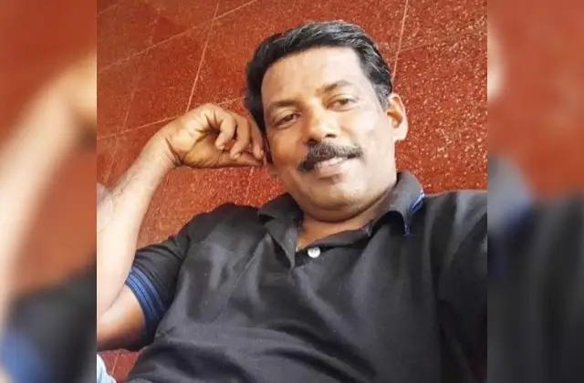 ರಾಜೇಶ್ ದಡ್ಡಂಗಡಿ ಅವರಿಗೆ ಪತ್ರಿಕೋದ್ಯಮದಲ್ಲಿ 2025-26ರ ಸಾಲಿನ ಕನ್ನಡ ರಾಜ್ಯೋತ್ಸವ ಜಿಲ್ಲಾ ಪ್ರಶಸ್ತಿ - News Karnataka