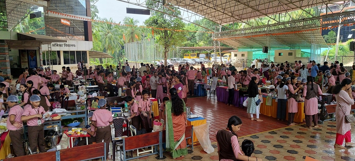 ಅಂಬಿಕಾ ವಿದ್ಯಾಲಯ ಸಿಬಿಎಸ್‌ಇ ಸಂಸ್ಥೆಯಲ್ಲಿ ರೂಪುಗೊಂಡ ವಿದ್ಯಾರ್ಥಿ ಉದ್ಯಮಿಗಳು; ಮಕ್ಕಳ ಸ್ಟಾಲ್‌ಗಳಿಗೆ ಸಾವಿರಾರು ಮಂದಿ ಖರೀದಿದಾರರು! - News Karnataka