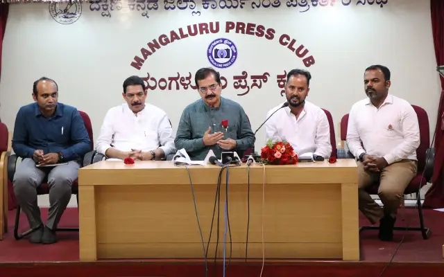 ಆಳ್ವಾಸ್ ನಲ್ಲಿ ಜೂನ್ 7 ಹಾಗೂ 8 ರಂದು ಬೃಹತ್ ಉದ್ಯೋಗ ಮೇಳ - News Karnataka