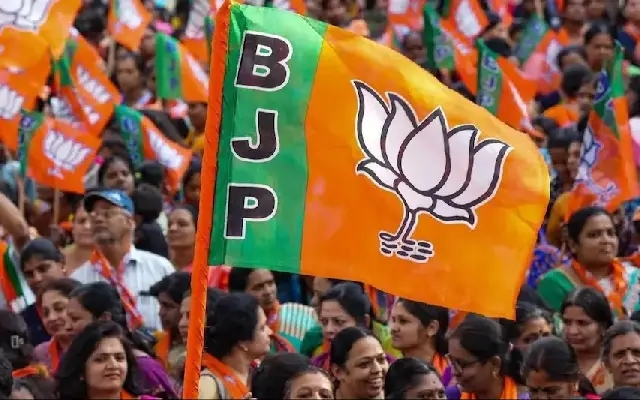 ಅರುಣಾಚಲದಲ್ಲಿ ಬಿಜೆಪಿ, ಸಿಕ್ಕಿಂನಲ್ಲಿ ಎಸ್​ಕೆಎಂ ದಿಗ್ವಿಜಯ - News Karnataka
