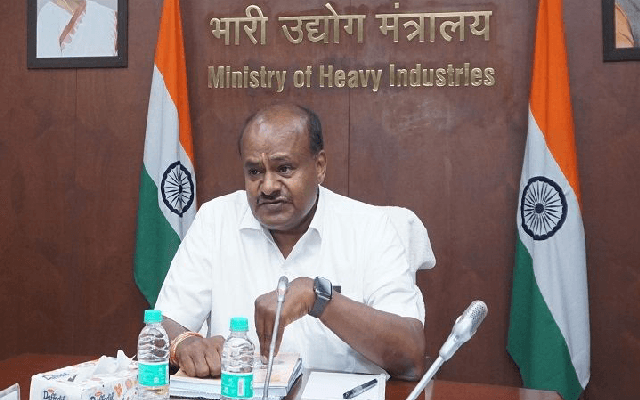 ಕೇಂದ್ರ ಸಚಿವ ಹೆಚ್.ಡಿ.ಕುಮಾರಸ್ವಾಮಿ ಗೆ ಬಿಗ್‌ ಶಾಕ್‌ - News Karnataka