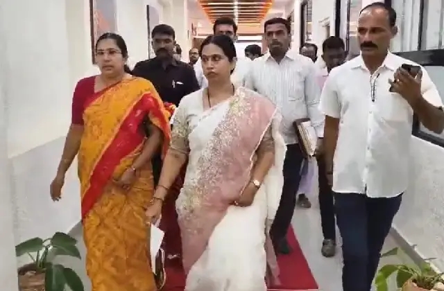 ಮೂರು ತಿಂಗಳ ಬಳಿಕ ಉಡುಪಿ ಜಿಲ್ಲೆಗೆ ಆಗಮಿಸಿದ ಉಸ್ತುವಾರಿ ಸಚಿವೆ ಲಕ್ಷ್ಮೀ ಹೆಬ್ಬಾಳ್ಕರ್ - News Karnataka