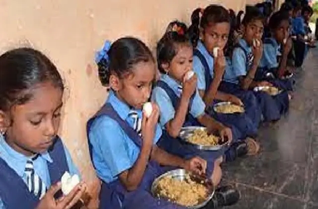 ಶಾಲಾ ಮಕ್ಕಳಿಗೆ 6 ದಿನ ಮೊಟ್ಟೆ ಹಾಗೂ ಬಾಳೆಹಣ್ಣು ವಿತರಣೆ; 1,500 ಕೋಟಿ ಮೀಸಲು - News Karnataka