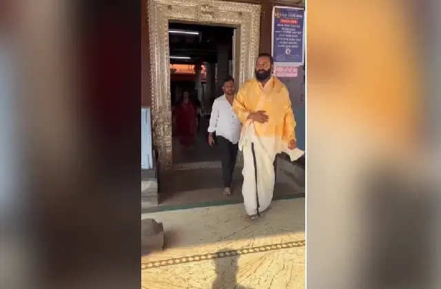 ಕಟೀಲು ಶ್ರೀ ದುರ್ಗಾಪರಮೇಶ್ವರಿ ಕ್ಷೇತ್ರಕ್ಕೆ ನಟ ರಿಷಬ್ ಶೆಟ್ಟಿ ಭೇಟಿ, ಕಾಂತಾರ ಚಾಪ್ಟರ್ -2 ಚಿತ್ರದ ಯಶಸ್ಸಿಗೆ ವಿಶೇಷ ಪೂಜೆ..! - News Karnataka