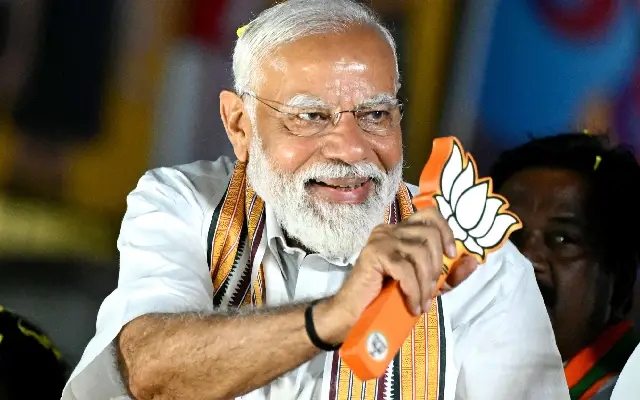 ಈ ಪ್ರೀತಿಗಾಗಿ ಧನ್ಯವಾದ : ಜಯದ ಬೆನ್ನಲ್ಲೇ ಪ್ರಧಾನಿ ಮೋದಿ ಮೊದಲ ಟ್ವೀಟ್ - News Karnataka