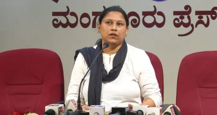 ಡಿಜಿಪಿ ಓಂಪ್ರಕಾಶ್ ಹತ್ಯೆಯಲ್ಲಿ ಪಿಎಫ್‌ಐ ಕೈವಾಡದ ಶಂಕೆ, ಎನ್‌ಐಎ ತನಿಖೆಯಾದರೆ ಸತ್ಯ ಹೊರಬರುತ್ತದೆ : ಮಾಜಿ ಡಿವೈಎಸ್ಪಿ ಅನುಪಮಾ ಶೆಣೈ - News Karnataka