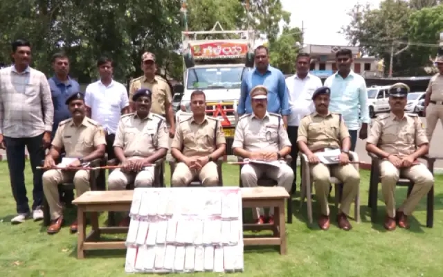 ಕ್ಯಾಂಟರ್ ದರೋಡೆ ಪ್ರಕರಣ: ಆರೋಪಿಗಳನ್ನು ಬಂಧಿಸಿದ ಪೊಲೀಸರು - News Karnataka
