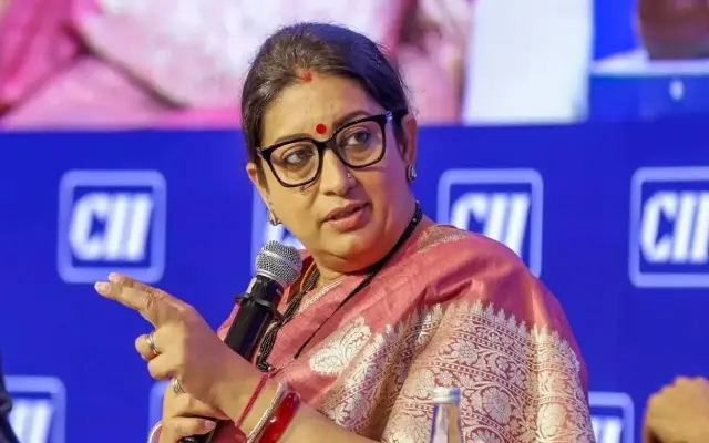 ನಾನು ಅಮೇಥಿಯಲ್ಲಿ ನನ್ನ ಸೇವೆಯನ್ನು ಮುಂದುವರೆಸುತ್ತೇನೆ: ಸ್ಮೃತಿ ಇರಾನಿ  - News Karnataka