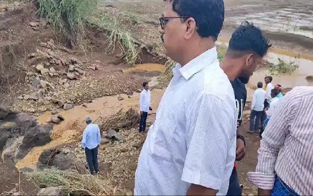 ಭಾರಿ ಮಳೆ : ಕೊಚ್ಚಿಹೋದ ಫಲವತ್ತಾದ ಮಣ್ಣು ಕೊಳ್ಳಗಳ ದಡ ಸೇರಿದೆ - News Karnataka