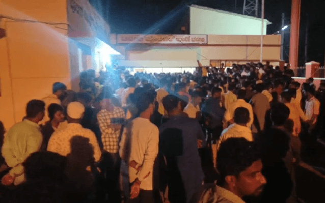 ಚನ್ನಗಿರಿ ಠಾಣೆ ಮೇಲೆ ಕಲ್ಲು ತೂರಾಟ ಪ್ರಕರಣ : 23 ಕಿಡಿಗೇಡಿಗಳ ಸೆರೆ - News Karnataka