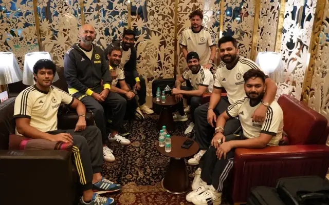 ಅಮೆರಿಕದತ್ತ ಪ್ರಯಾಣ ಬೆಳೆಸಿದ ಟೀಂ ಇಂಡಿಯಾದ ಮೊದಲ ಬ್ಯಾಚ್ - News Karnataka