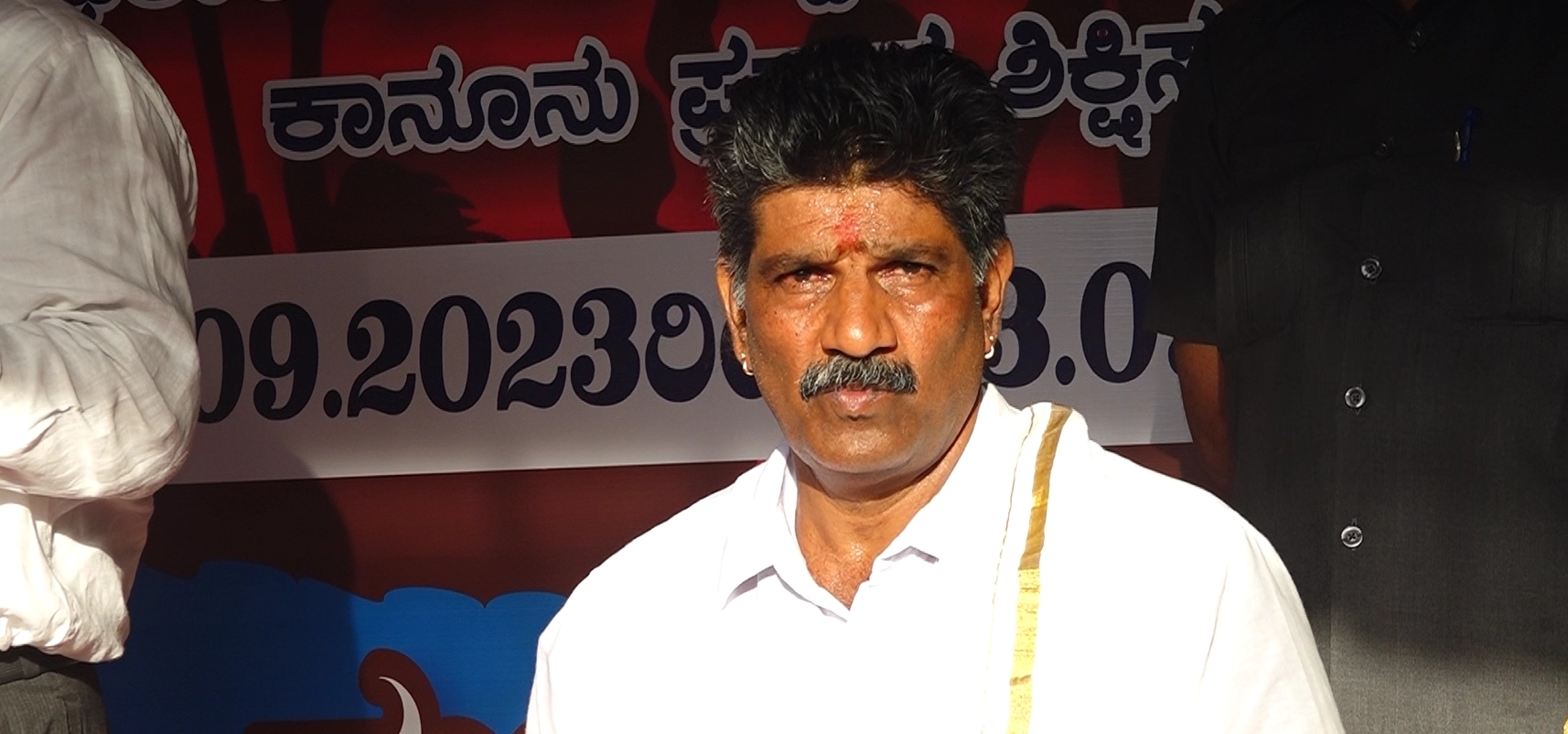 ಅಕ್ರಮ ಶಸ್ತ್ರಾಸ್ತ್ರ ಪ್ರಕರಣ: ತಿಮರೋಡಿ ನಿರೀಕ್ಷಣಾ ಜಾಮೀನು ಅರ್ಜಿ ವಿಚಾರಣೆ ಸೆ.30ಕ್ಕೆ ಮುಂದೂಡಿಕೆ - News Karnataka
