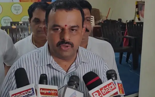 ಪೊಲೀಸರೇ ಗೂಂಡಾ ರೀತಿ ವರ್ತಿಸಿದರೆ ವ್ಯವಸ್ಥೆಗೆ ಮಾರಕ: ಮಾಜಿ ಸಚಿವ ವಿ. ಸುನಿಲ್ ಕುಮಾರ್ - News Karnataka
