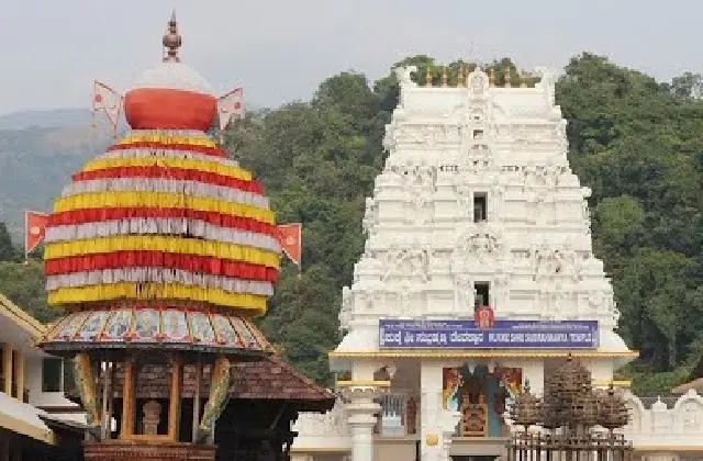 ರಾಜ್ಯದ 14 ದೇವಾಲಯಗಳಲ್ಲಿ ʼಇ-ಪ್ರಸಾದʼ ಸೇವೆ ಆರಂಭ - News Karnataka