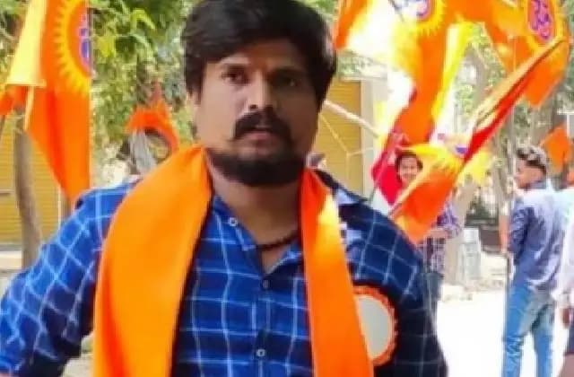 ʼಕರ್ನಾಟಕ ಸರ್ಕಾರ ನನ್ನ ಸಂಪೂರ್ಣ ವಾಕ್‌ ಸ್ವಾತಂತ್ರ್ಯವನ್ನು ಕಿತ್ತುಕೊಂಡಿದೆʼ