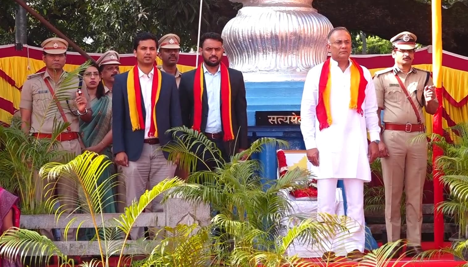 ಯುವಜನಾಂಗದಲ್ಲಿ ಮತ್ತು ಮಕ್ಕಳಲ್ಲಿ ಕನ್ನಡ ಕಲಿಕೆಯ  ಬಗ್ಗೆ ಪ್ರೀತಿಯನ್ನು ಪಾಲಕರು ಬೆಳೆಸಿದರೆ ಮಾತ್ರ ಕನ್ನಡದ ಉಳಿವು ಸಾಧ್ಯ : ದಿನೇಶ್ ಗುಂಡೂರಾವ್