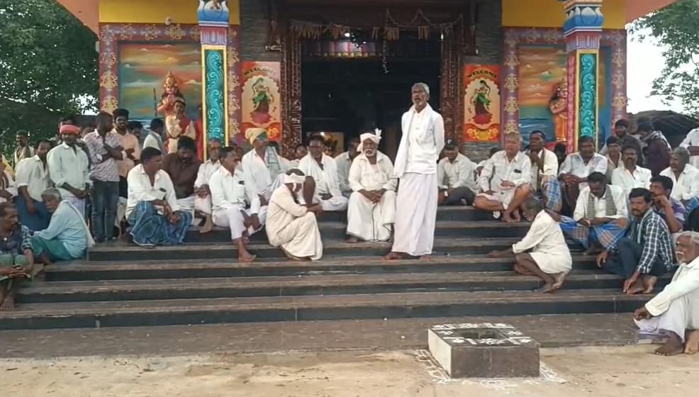 ಗ್ರಾಮದಲ್ಲಿ ಅಕ್ರಮ, ಅನೈತಿಕ ಚಟುವಟಿಕೆಗಳಿಗೆ ಬ್ರೇಕ್ ಹಾಕಲು ಮುಂದಾದ ಗ್ರಾಮಸ್ಥರು!