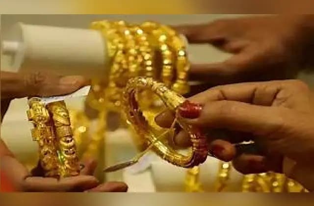 ಇಂದು ಚಿನ್ನದ ಬೆಲೆಯಲ್ಲಿ ಕೊಂಚ ಇಳಿಕೆ!