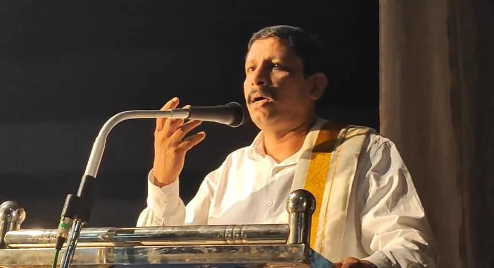ಮಂಗಳೂರು ಹೊರವಲಯದ ವಾಮಂಜೂರಿನ ಕೆತ್ತಿಕಲ್ ನಲ್ಲಿ ಗುಡ್ಡ ಕುಸಿತದ ಭೀತಿ!