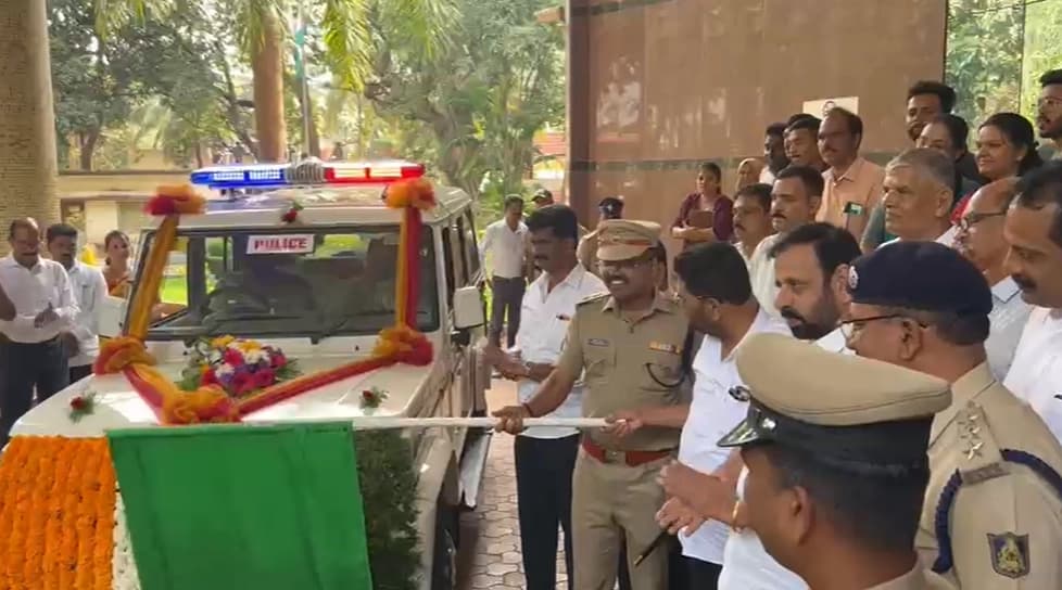 ಎಸ್ ಸಿಡಿಸಿಸಿ ಬ್ಯಾಂಕ್ ನಿಂದ ಉಡುಪಿ ಪೊಲೀಸ್ ಇಲಾಖೆಗೆ ಹೊಸ ಜೀಪ್ ಹಸ್ತಾಂತರ