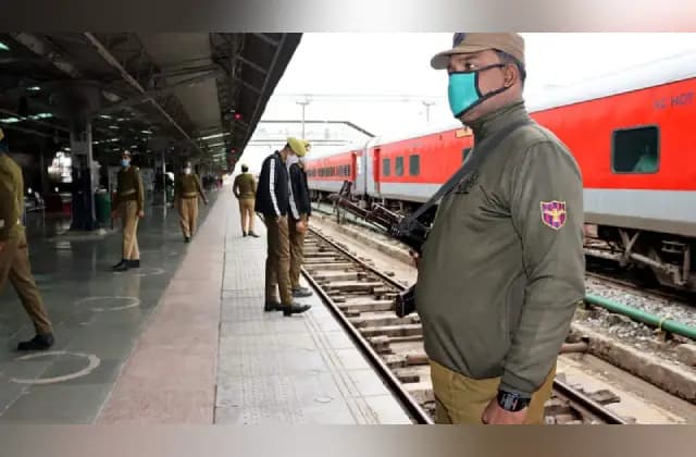 ಮಹಿಳೆಯ ಹತ್ಯೆ: ರೈಲಿನಲ್ಲಿ ತುಂಡು ತುಂಡಾದ ಮೃತದೇಹ ಪತ್ತೆ