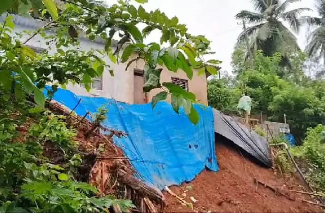 ಪುತ್ತೂರು: ಧರೆ ಕುಸಿದ ಸಿಂಗಾಣಿ ಪ್ರದೇಶಕ್ಕೆ ಮಾಜಿ ಶಾಸಕ ಸಂಜೀವ ಮಠಂದೂರು ಭೇಟಿ