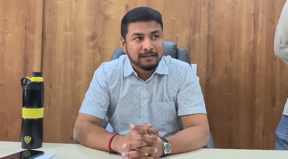 ನಂದಿನಿ ಹೆಸರಲ್ಲಿ ರಾಜಕೀಯ : ಸರ್ಕಾರದ ವಿರುದ್ಧ ಕಿಡಿಕಾರಿದ ಆರ್. ಅಶೋಕ್