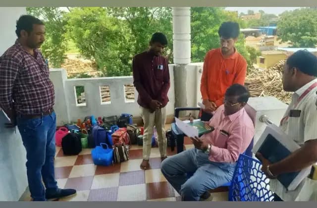 ಅನಧಿಕೃತ ತರಬೇತಿ ಕೇಂದ್ರಗಳಿಗೆ ನೋಟಿಸ್: ಬಿಇಒ ಎಚ್ಚರಿಕೆ