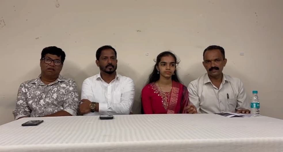ಕೋಲಾರ ಕ್ಷೇತ್ರದಲ್ಲಿ ಗೆಲುವು ಸಾಧಿಸಿದ ಜೆಡಿಎಸ್‌ ಅಭ್ಯರ್ಥಿ ಎಂ.ಮಲ್ಲೇಶ್‌ ಬಾಬು