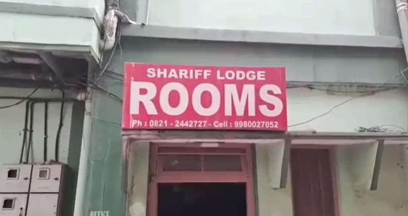 ಮೃತ ಬಲೂನ್ ವ್ಯಾಪಾರಿ ಸಲೀಂ ತಂಗಿದ್ದ ಲಾಡ್ಜ್ ನಲ್ಲಿ ಪೊಲೀಸರ ತಪಾಸಣೆ!