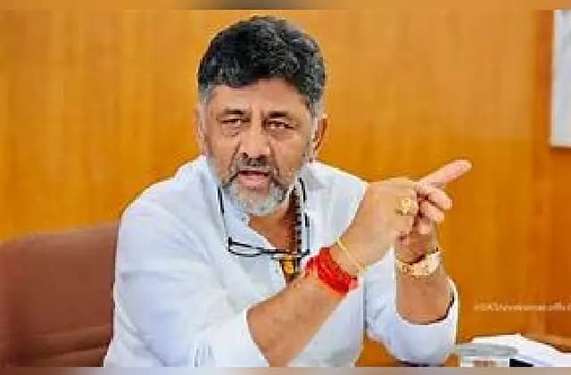 ಭಯೋತ್ಪಾದನೆ ವಿರುದ್ಧ ನಮ್ಮ ಯೋಧರು ಹೋರಾಡುತ್ತಿರುವಾಗ ನನ್ನ ಜನ್ಮದಿನಾಚರಣೆ ಬೇಡ: ಡಿಸಿಎಂ ಡಿ.ಕೆ. ಶಿವಕುಮಾರ್ ಮನವಿ