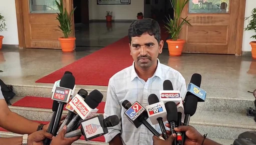 ಶಸ್ತ್ರಾಸ್ತ ಹೋರಾಟದಿಂದ ಯಶಸ್ಸು ಸಿಗಲ್ಲ: ಮಾಜಿ ನಕ್ಸಲ್ ಸಲೀಂ