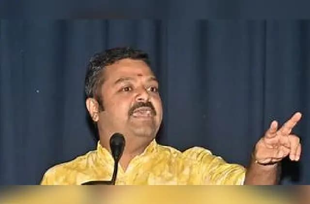 ಹಿಂದೂ ಸಮಾಜಕ್ಕೆ ಎದುರಾಗಿರುವ ಸಮಸ್ಯೆಗಳಿಂದ ಪಾರು ಮಾಡಬಲ್ಲ ಏಕೈಕ ಶಕ್ತಿಯೇ ನಮ್ಮೊಳಗಿನ ಶ್ರದ್ಧೆ: ಚಕ್ರವರ್ತಿ ಸೂಲಿಬೆಲೆ
