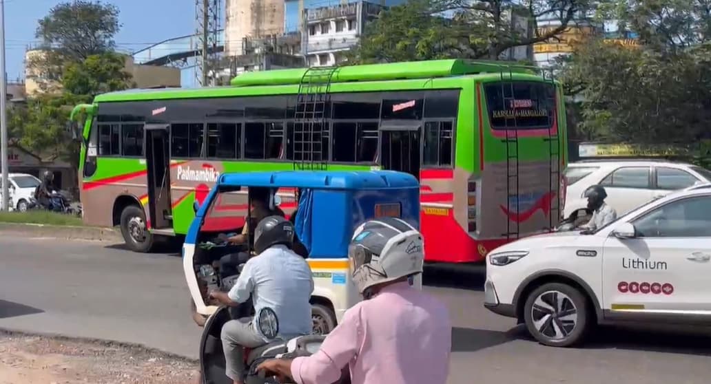 ಗುಂಡ್ಲುಪೇಟೆಯಲ್ಲಿ ಯುವತಿಯನ್ನ ವರಿಸಲು ಹಿಂದೂ ಎಂದು ಹೇಳಿಕೊಂಡಿದ್ದವನ ಬಣ್ಣ ಬಯಲು!