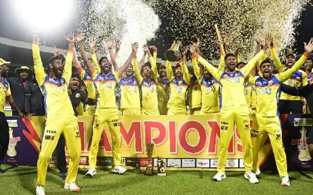 ಮಹಾರಾಜ ಟ್ರೋಫಿ : ಮೈಸೂರಿಗೆ ಚಾಂಪಿಯನ್ ಪಟ್ಟ , ಬೆಂಗಳೂರಿಗೆ ನಿರಾಸೆ