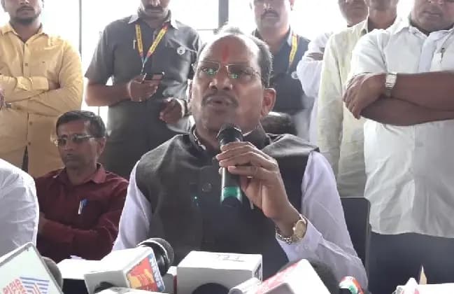 ಸರ್ಕಾರದ ವಿರುದ್ದ ಮಾಜಿ ಸಚಿವ ಪ್ರಭು ಚೌಹಾಣ್ ಆಕ್ರೋಶ