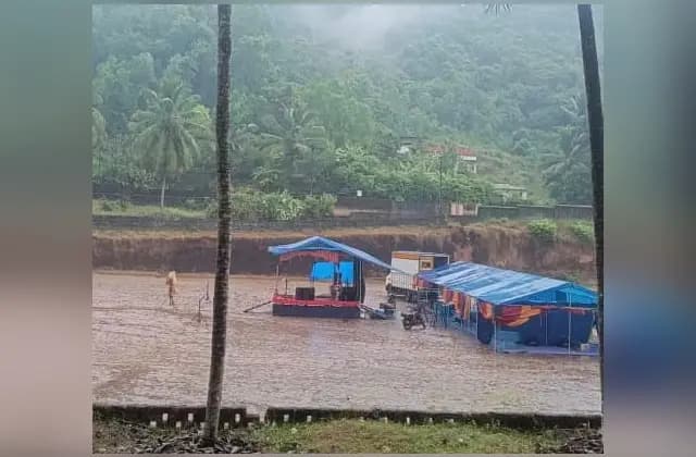 ಉಡುಪಿ: ಯಕ್ಷಗಾನ ಮೇಳದ ಚೌಕಿ ಮನೆಗೂ ನುಗ್ಗಿದ ಮಳೆ ನೀರು; ಯಕ್ಷಗಾನ ರದ್ದು