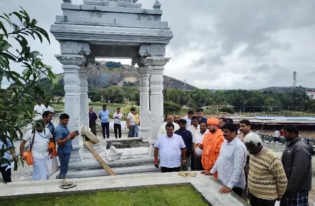 ಶ್ರವಣಬೆಳಗೊಳ : ನಿಷಿಧಿ ಮಂಟಪ ಲೋಕಾರ್ಪಣೆ ಕಾರ್ಯಕ್ರಮ